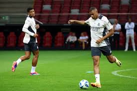 利让球队士 利让球队士